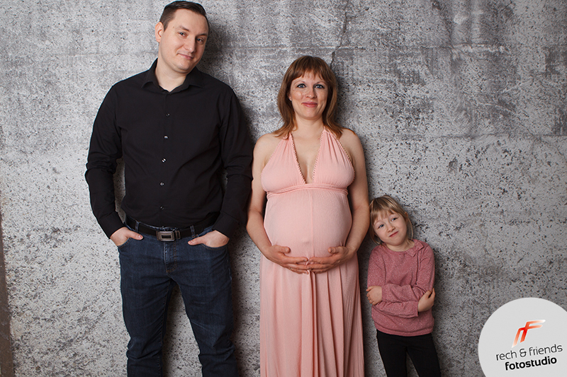 Schwangerschaftsfotos mit Mann und Kind Leipzig Halle